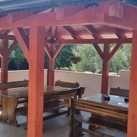 Apartmani Italo Biograd Na Moru Esterno foto