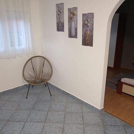 Apartmani Italo Biograd Na Moru Esterno foto