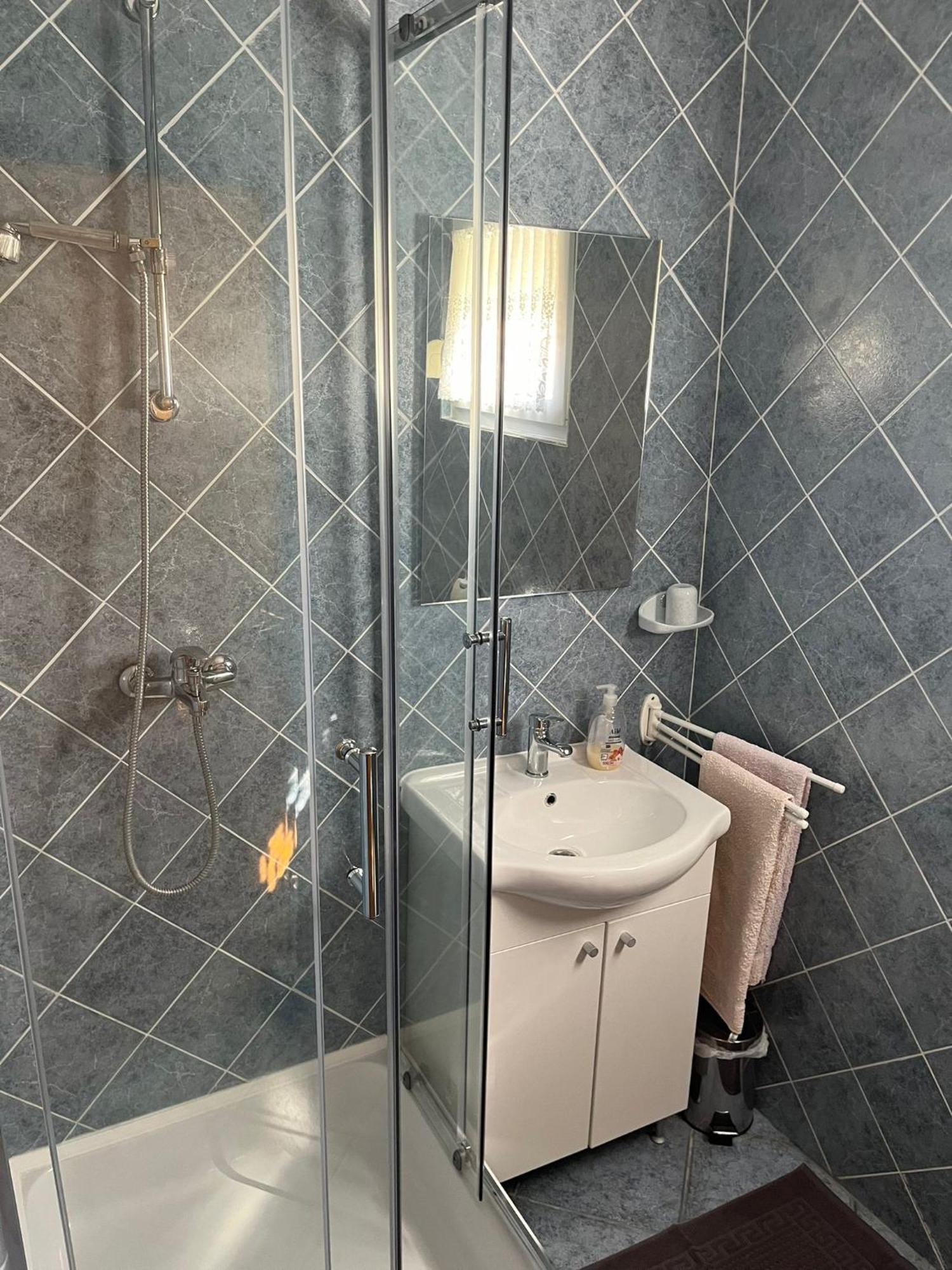 Apartmani Italo Biograd Na Moru Esterno foto